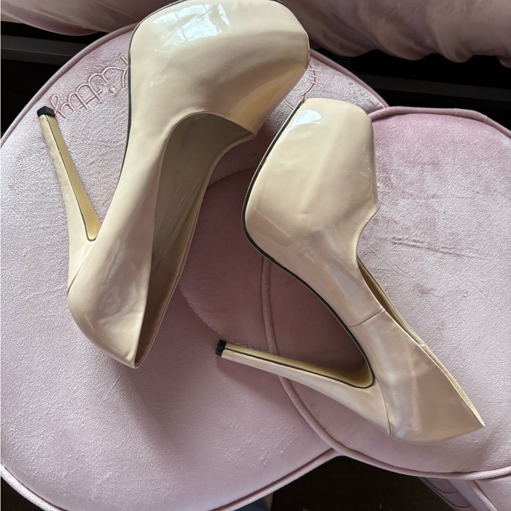 Nude Patent Platform Stiletto Heels Size 11 Party Prom Y2K - Picture 4 of 4
